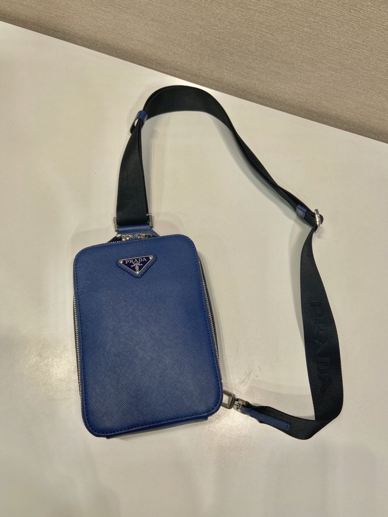 Pra*a waist chest packs